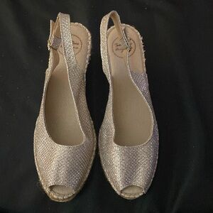 Pre-owned gold Wedges